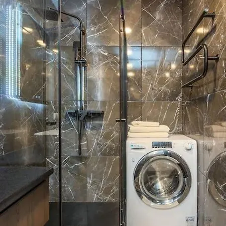 Prabangus Apartamentai Su Dziakuzi *